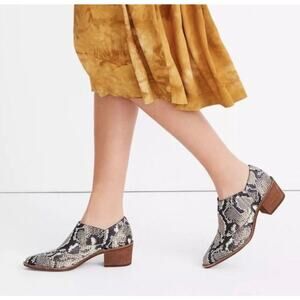 New Madewell Low Chelsea Boots Booties Snake Print Size 9.5 Box